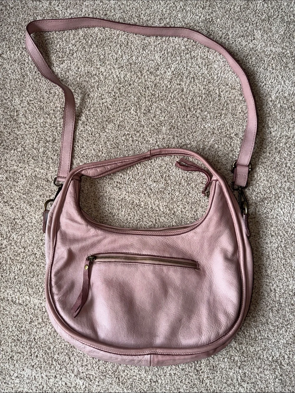 Sundance Made in Italy Dusty Rose Bag with Crossbody Strap